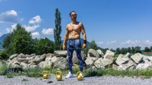 HIIT s váhami: Kombinace sílového a intervalového tréninku